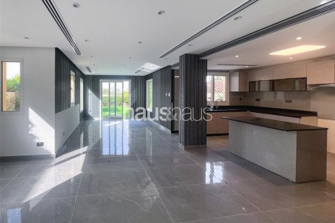 Villa à The Springs, Dubai, 3 chambres, 251 m², № 44748 - photo 1