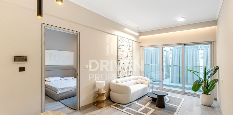 Apartment in District 11, Jumeirah Village Circle, Dubai 1 bedroom, 74.32 sq.m. № 135536