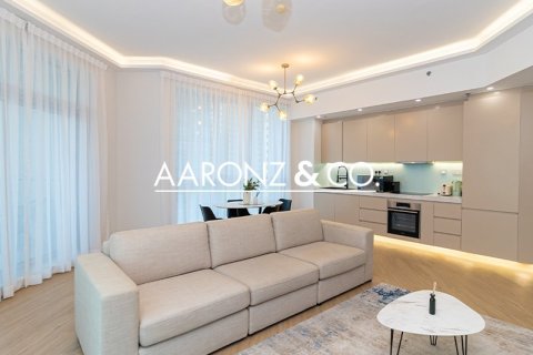 Apartment in Dubai Marina, Dubai 2 bedrooms, 111 sq.m. № 89089 - photo 2