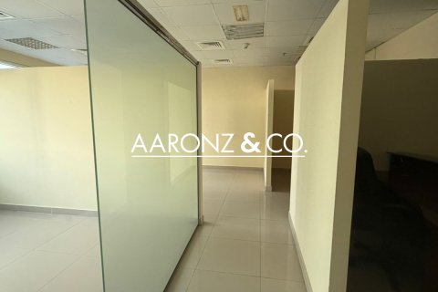Bureau à Business Bay, Dubai, 87 m², № 89085 - photo 10