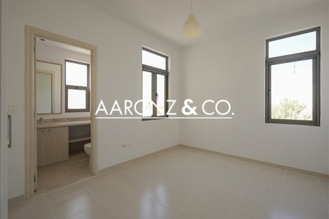 Townhouse in Mira Oasis 2, Reem, Dubai 4 bedrooms, 343 sq.m. № 89086 - photo 11