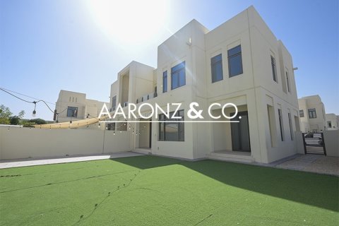 Maison de ville à Mira Oasis 2, Reem, Dubai, 4 chambres, 343 m², № 89086