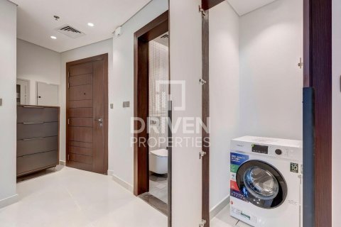 Apartamento en Business Bay, Dubai, 1 dormitorio, 71.44 m², № 128186 - foto 11