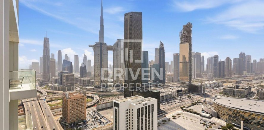 Apartment in Al Satwa, Dubai 2 bedrooms, 179.95 sq.m. № 128191