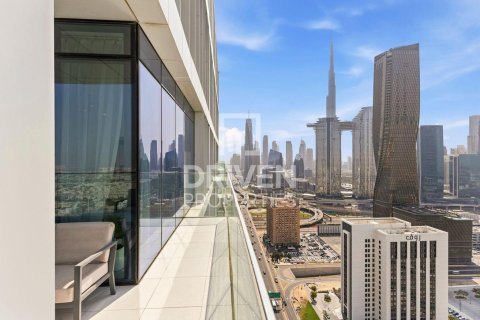 Apartment in Al Satwa, Dubai 2 bedrooms, 179.95 sq.m. № 128191 - photo 20