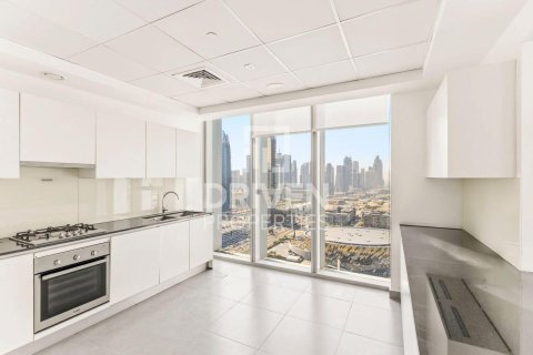 Apartment in Al Satwa, Dubai 2 bedrooms, 179.95 sq.m. № 128191 - photo 15