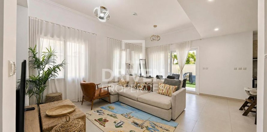 Villa à Casa Viva, Serena, Dubai, 3 chambres, 259.85 m², № 128185