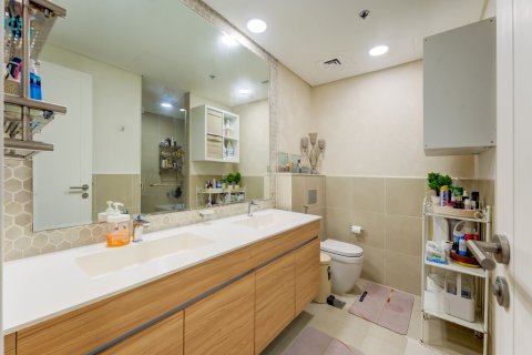 Купить квартиру в Дубае: 2 спальни, 127м², № 102314 - фото 8