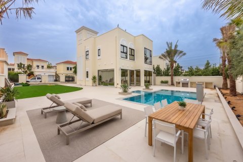 Villa in Jumeirah Village Triangle, Dubai 4 bedrooms, 297 sq.m. № 102308