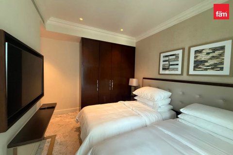 Apartment in Downtown Dubai (Downtown Burj Dubai), Dubai 2 bedrooms, 140.7 sq.m. № 124556 - photo 8