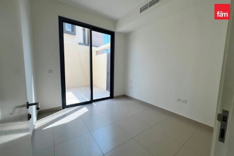 Villa in Dubai Hills Estate, Dubai 4 bedrooms, 274.9 sq.m. № 124551 - photo 2