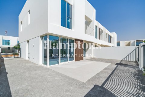 Townhouse in Al Manara, Jumeirah Village Triangle, Dubai 4 bedrooms, 206.15175700 sq.m. № 101410 - photo 4