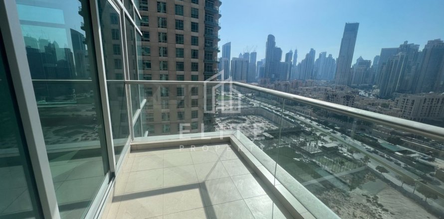 شقة في Burj Views, وسط مدينة دبي, دبي 2 غرف نوم, 126 م² رقم 42156