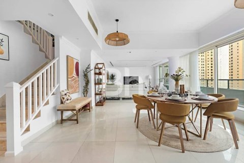 Apartamento en Dubai Marina, Dubai, 3 dormitorios, 210 m², № 56825 - foto 1