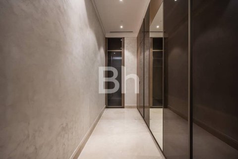 Ático en Jumeirah Lake Towers, Dubai, 5 dormitorios, 613 m², № 56827 - foto 3