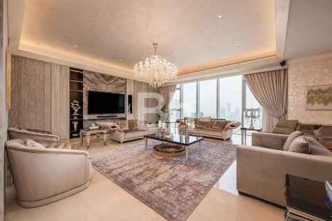 Ático en Jumeirah Lake Towers, Dubai, 5 dormitorios, 613 m², № 56827 - foto 1