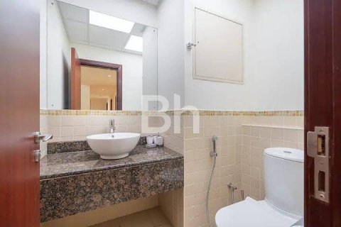 Apartamento en Jumeirah Beach Residence, Dubai, 2 dormitorios, 118 m², № 56823 - foto 11