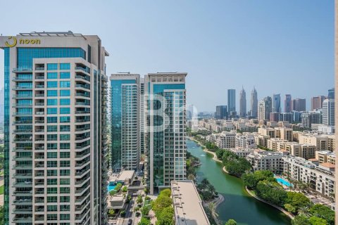 Apartment in The Views, Dubai 3 bedrooms, 183 sq.m. № 56824 - photo 3