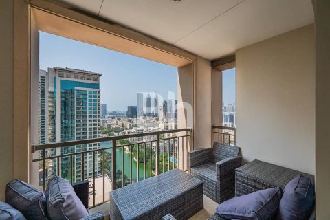Apartment in The Views, Dubai 3 bedrooms, 183 sq.m. № 56824 - photo 6