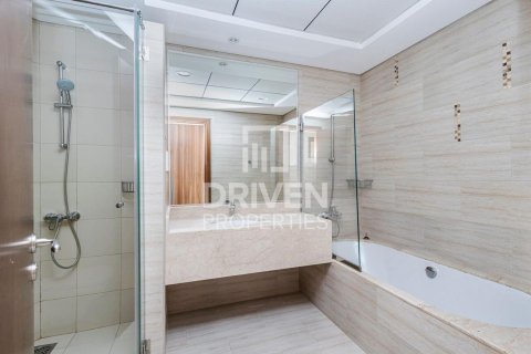 Снять в аренду квартиру в District 13, Джумейра Вилладж Серкл, Дубай: 2 спальни, 138м², № 20476 - фото 9