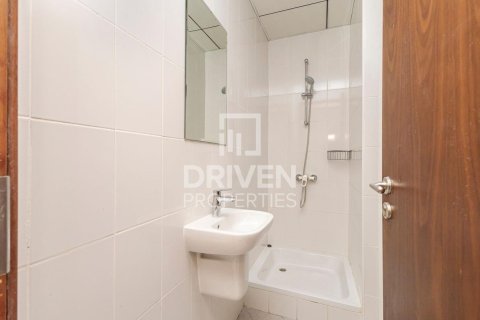 Снять в аренду квартиру в District 13, Джумейра Вилладж Серкл, Дубай: 2 спальни, 138м², № 20476 - фото 10