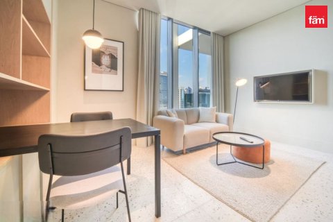 Apartment in Business Bay, Dubai 43.7 sq.m. № 124319 - photo 2