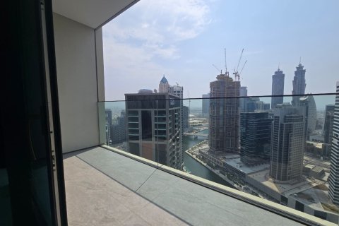 Снять в аренду квартиру в Дубае: студию, 49м², № 124311 - фото 3