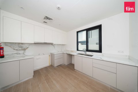 Townhouse in Jebel Ali, Dubai 4 bedrooms, 296.5 sq.m. № 124317 - photo 18