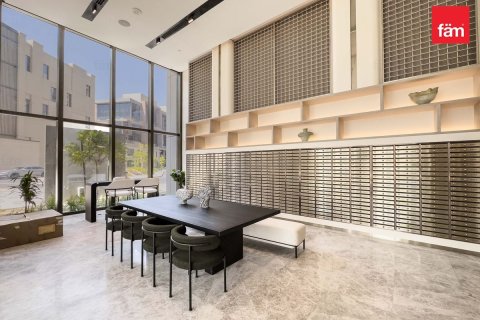 Apartment in Business Bay, Dubai 2 bedrooms, 135 sq.m. № 124316 - photo 16