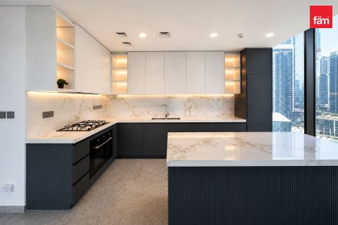 Apartment in Business Bay, Dubai 2 bedrooms, 135 sq.m. № 124316 - photo 6