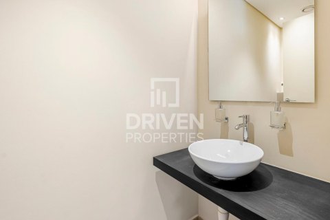 Apartment in Jumeirah Village Circle, Dubai 1 bedroom, 92 sq.m. № 20807 - photo 11