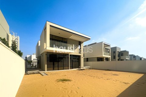 Villa in Murooj Al Furjan, Al Furjan, Dubai 4 bedrooms, 331 sq.m. № 43275 - photo 13