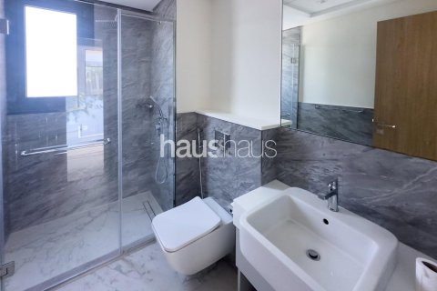 Villa in Murooj Al Furjan, Al Furjan, Dubai 4 bedrooms, 331 sq.m. № 43275 - photo 8