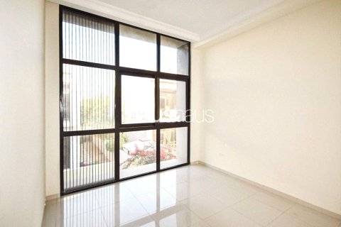 Adosado en DAMAC Hills (Akoya by DAMAC), Dubai, 3 dormitorios, 255 m², № 43277 - foto 12