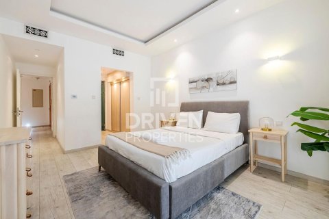 Apartment in Old Town, Dubai 1 bedroom, 210 sq.m. № 18757 - photo 5