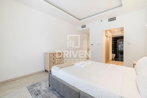 Apartment in Old Town, Dubai 1 bedroom, 210 sq.m. № 18757 - photo 10