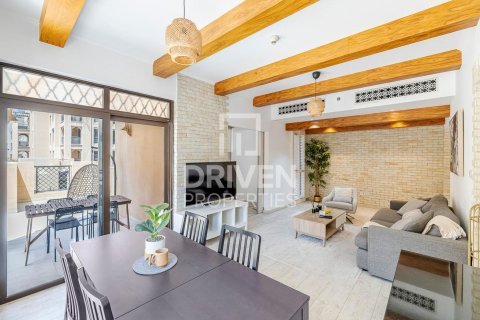 Apartment in Old Town, Dubai 1 bedroom, 210 sq.m. № 18757 - photo 4