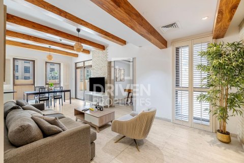 Apartment in Old Town, Dubai 1 bedroom, 210 sq.m. № 18757 - photo 3