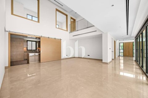 Villa en Dubai, 5 dormitorios, 746 m², № 56520 - foto 2
