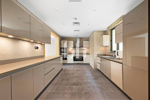 Villa en Dubai, 5 dormitorios, 746 m², № 56520 - foto 28