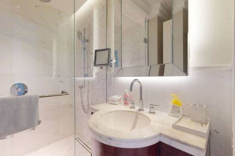 Apartment in Downtown Dubai (Downtown Burj Dubai), Dubai 4 bedrooms, 264 sq.m. № 56519 - photo 8