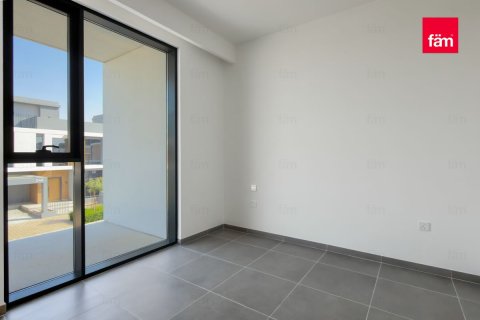 Villa à Dubai, 4 chambres, 389.9 m², № 89425 - photo 2