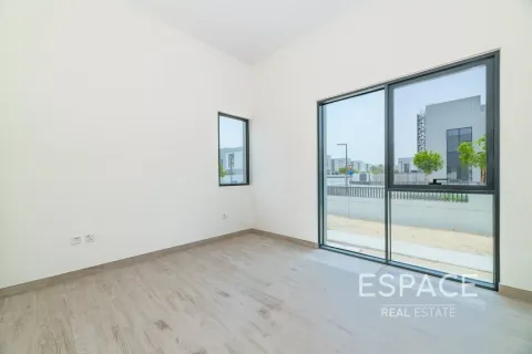 Villa à Murooj Al Furjan, Al Furjan, Dubai, 5 chambres, 425 m², № 62064 - photo 10
