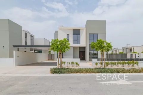 Villa à Murooj Al Furjan, Al Furjan, Dubai, 5 chambres, 425 m², № 62064 - photo 1