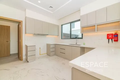 Villa à Murooj Al Furjan, Al Furjan, Dubai, 5 chambres, 425 m², № 62064 - photo 6