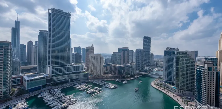 Appartement à Dubai Marina, Dubai, 3 chambres, 195 m², № 62060