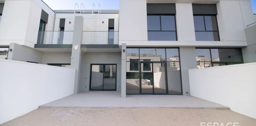 Maison de ville à Al Furjan, Dubai, 3 chambres, 244 m², № 62062