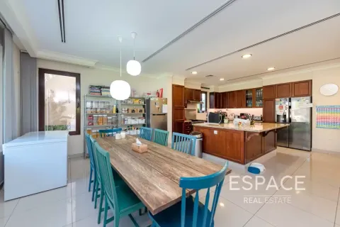 Villa à Rosa, Arabian Ranches 2, Dubai, 7 chambres, 558 m², № 62066 - photo 6