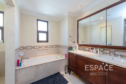 Villa à Rosa, Arabian Ranches 2, Dubai, 7 chambres, 558 m², № 62066 - photo 14