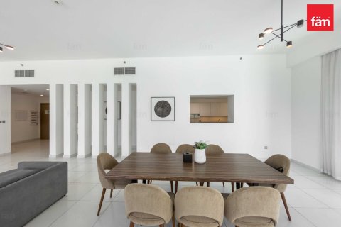 Apartment in Downtown Dubai (Downtown Burj Dubai), Dubai 3 bedrooms, 223 sq.m. № 94794 - photo 8